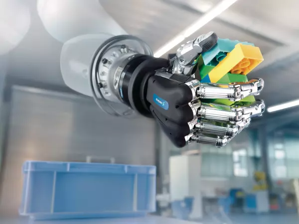 SCHUNK SVH 5-finger gripping hand